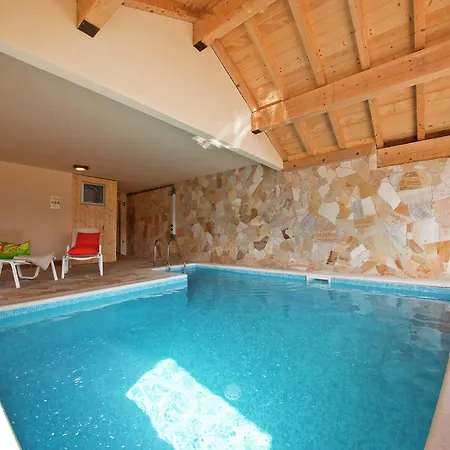Spacious W Sauna *